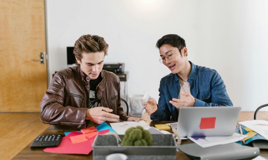 How to Pitch Ideas That Make Investors Remember You