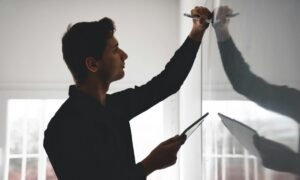 Leadership Skills Every Executive Must Master in 2025